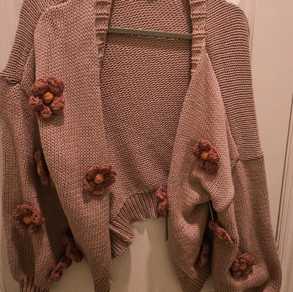 NWT RARE Altar'd State Evelyn Cardigan in Blush - Picture 2 of 5